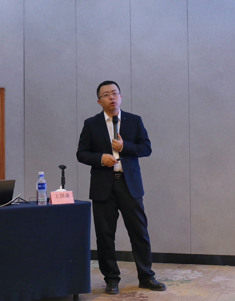 1744941159169783.jpg 老师网站.jpg